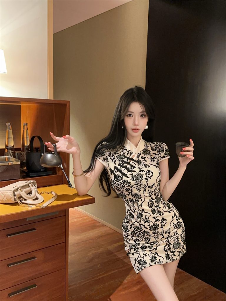 New Chinese Style Qipao Bodycon Mini Dress Short Sleeve Summer 2026