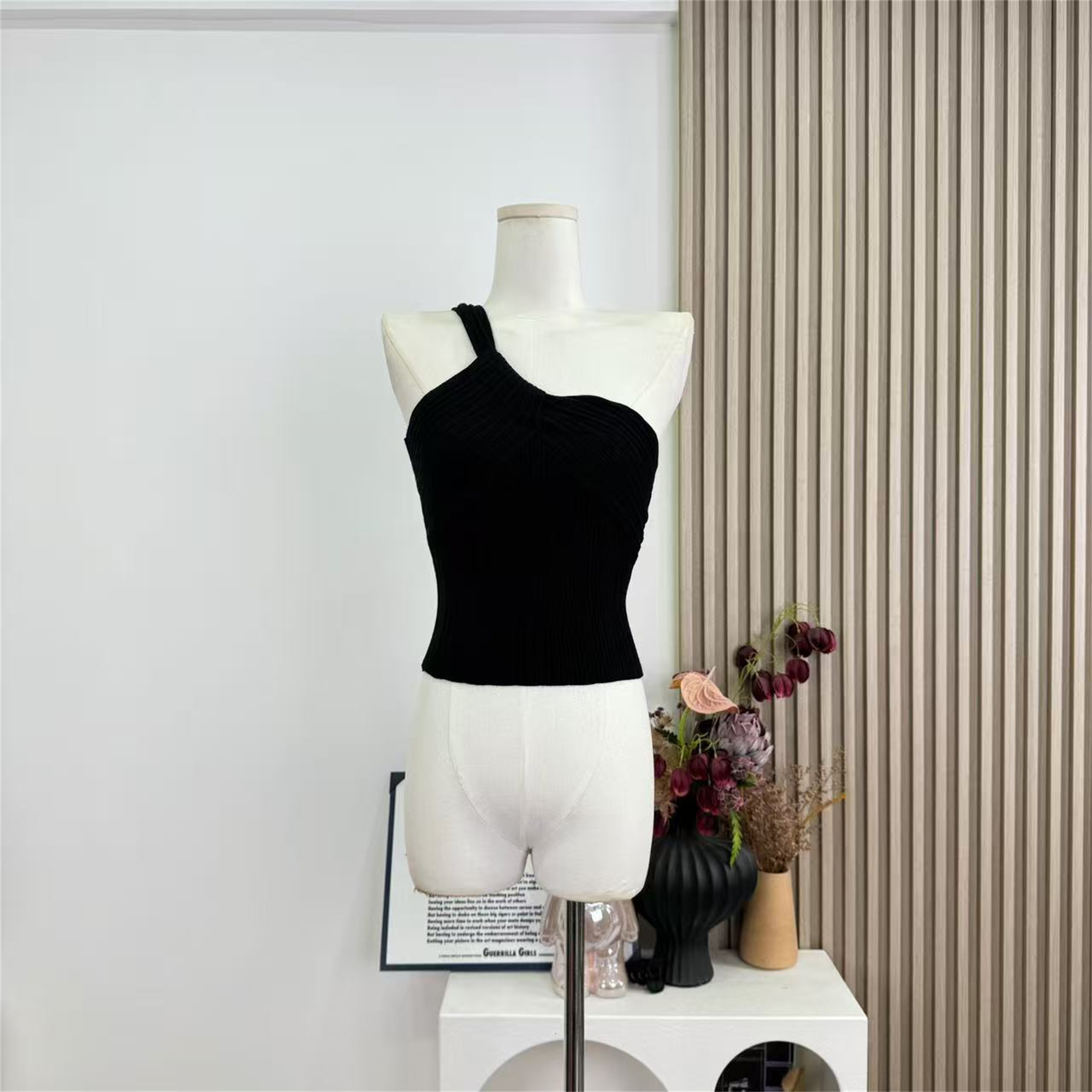 FAY Ice Blue Lemon One-Shoulder Knit Camisole Top for Women Summer 2026 - Image 4