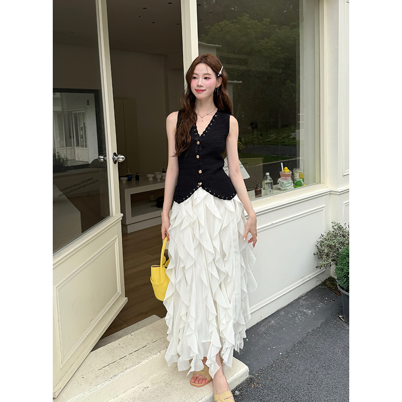 Women's Summer Solid Knit Top and Ruffle Skirt Two-Piece Fashion Set