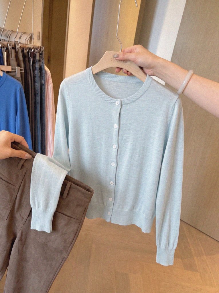 2026 Spring Summer Korean Dongdaemun Soft Fine Knit Single-Breasted Cardigan