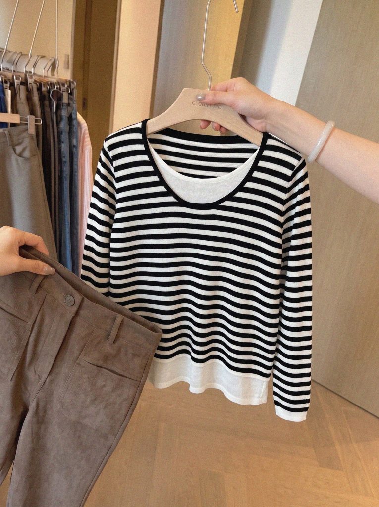 Women's Striped Fake Two-Piece Knit Pullover Top Casual Lazy Style