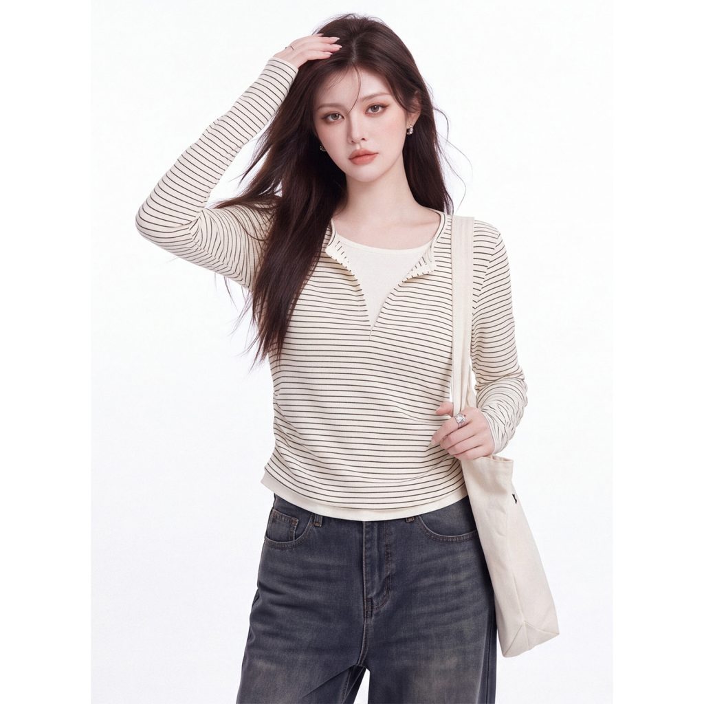 Women's Long Sleeve Half Placket T-Shirt with Faux Two-Piece Design and Side Ruched Waist